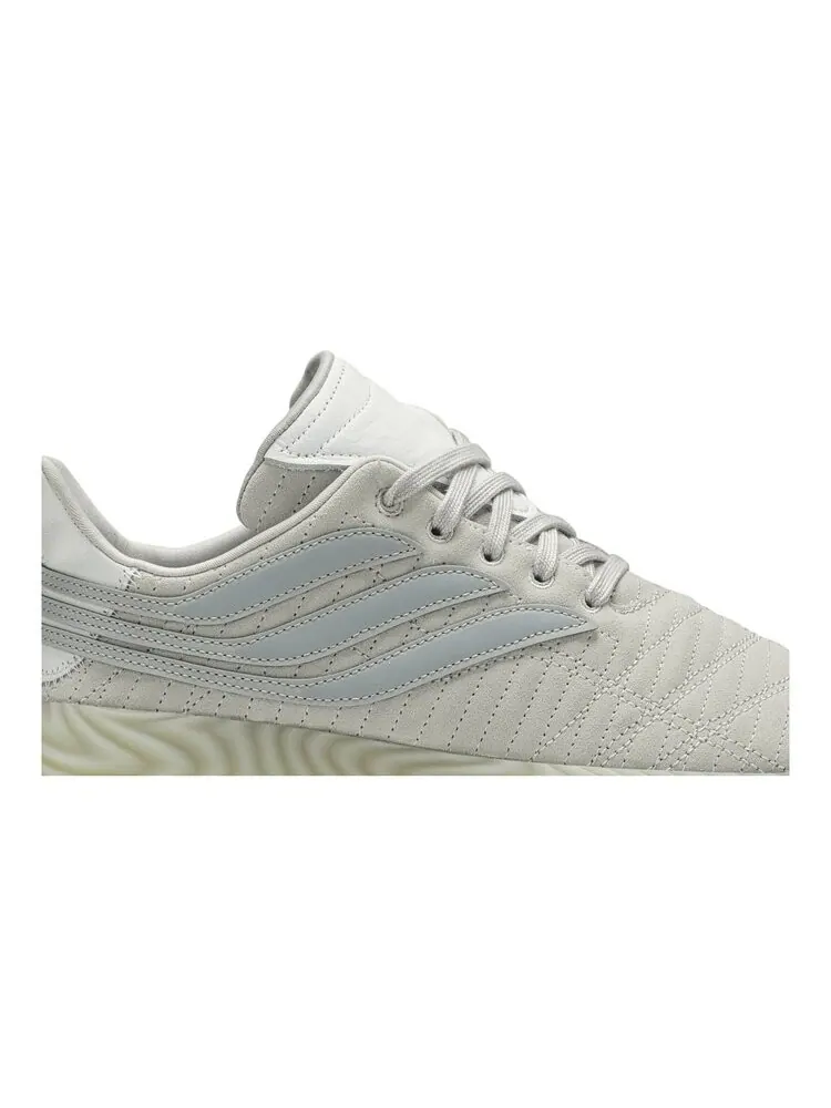 Кроссовки Adidas Sobakov 'Grey' — изображение 2 из 4, серый