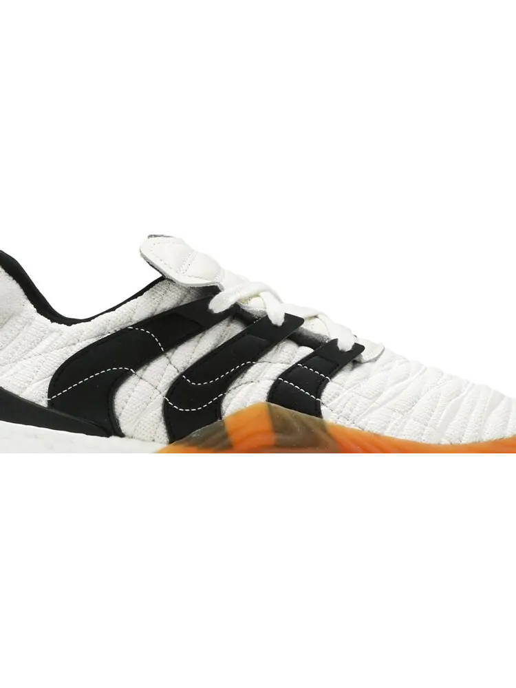 Кроссовки Adidas Sobakov Boost 'Chalk Gum' — изображение 2 из 8, серый
