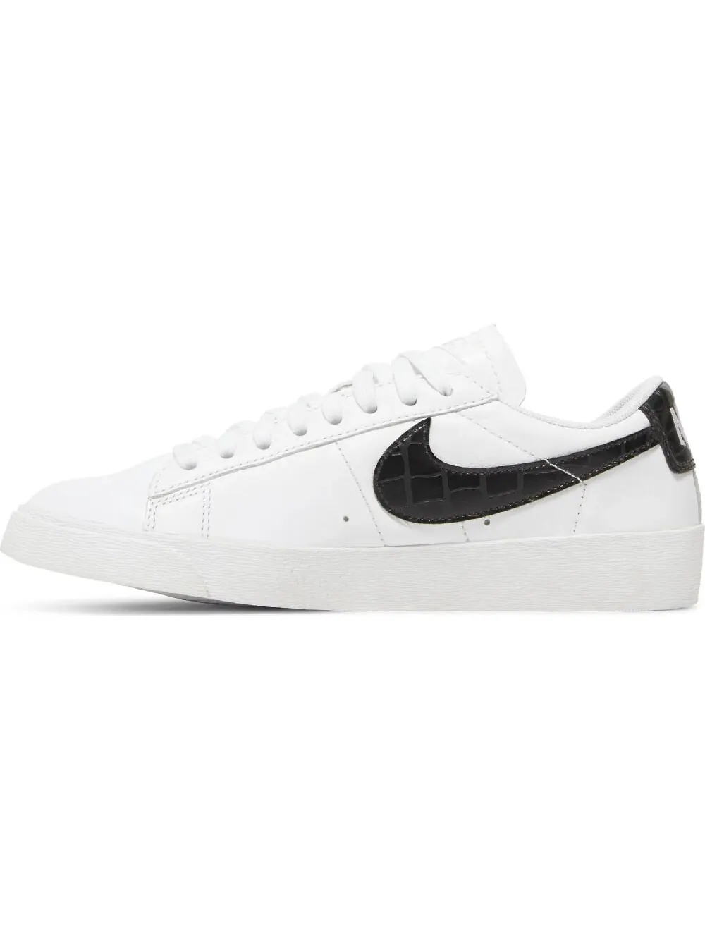 Кеды Nike Wmns Blazer Low White — изображение 1 из 5, белый/черный