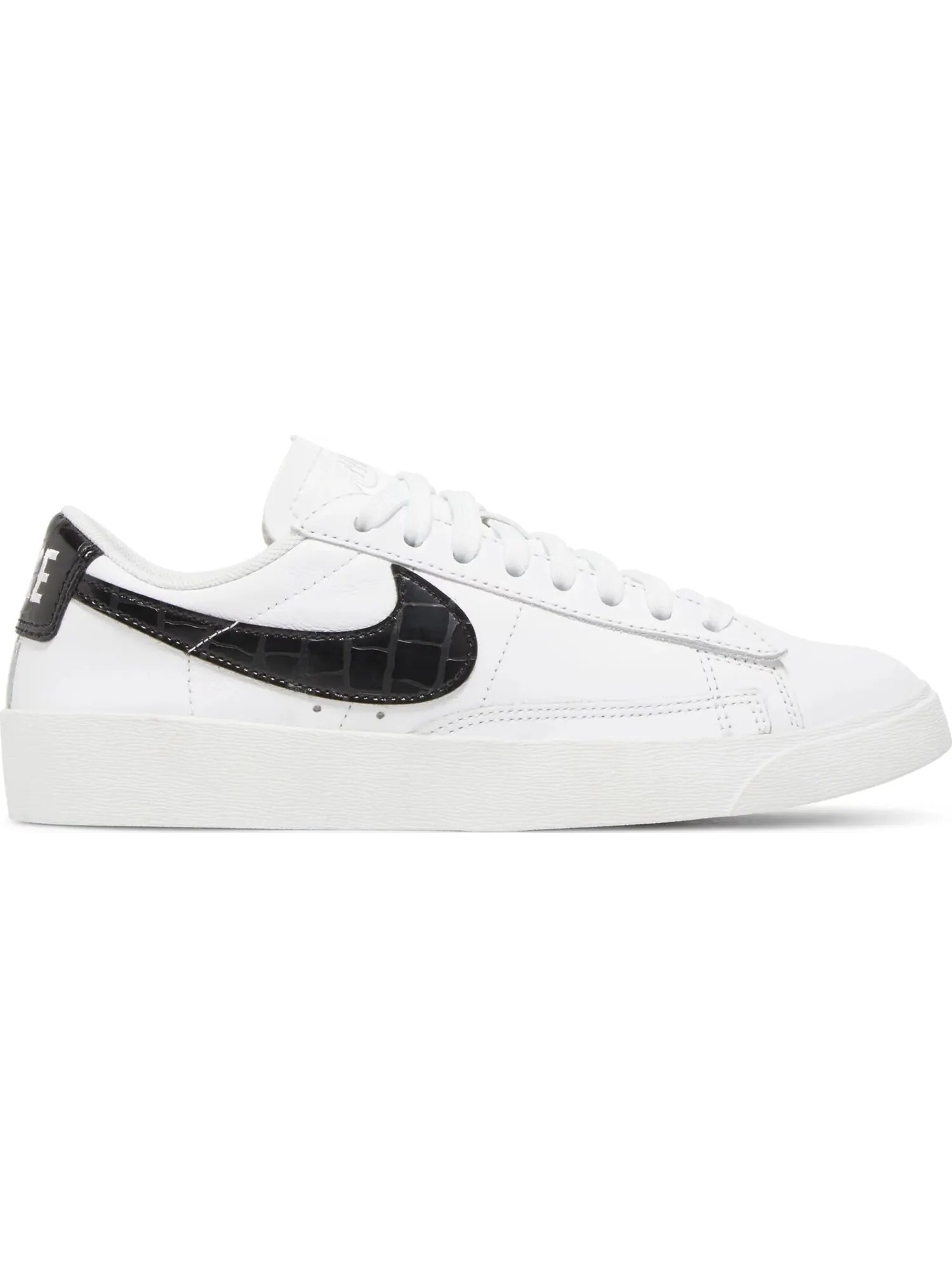 Кеды Nike Wmns Blazer Low White — изображение 2 из 5, белый/черный