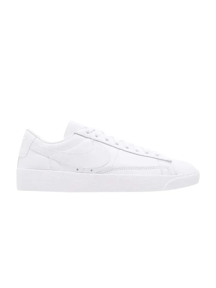 Кроссовки Nike Wmns Blazer Low 'Triple White' — изображение 1 из 1, белый