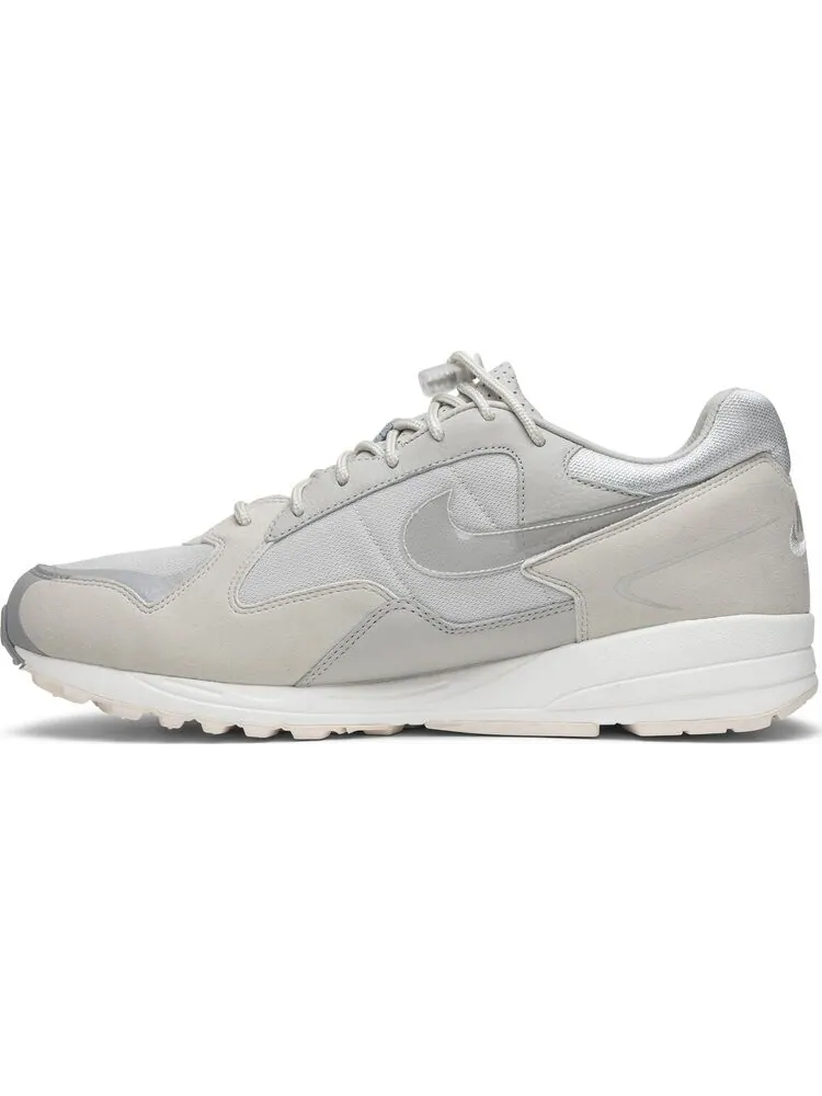 Кроссовки Nike Fear Of God x Air Skylon 2 'Light Bone' — изображение 3 из 8, бежевый
