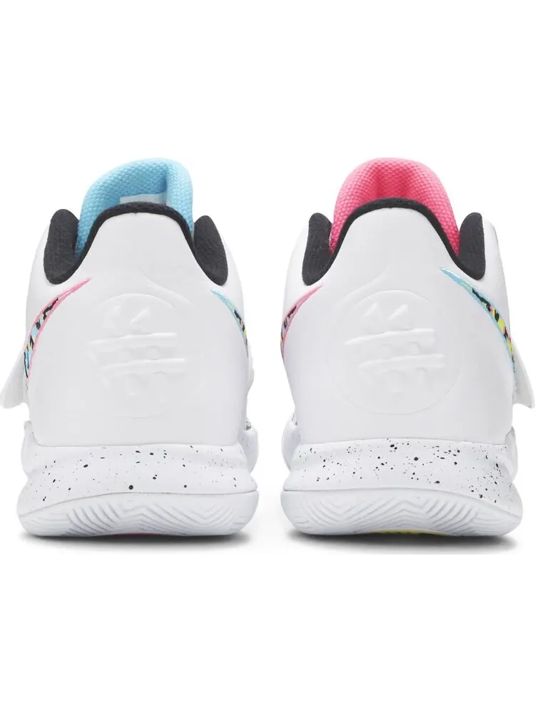 Кроссовки Nike Kyrie Flytrap 3 'South Beach' — изображение 6 из 8, белый
