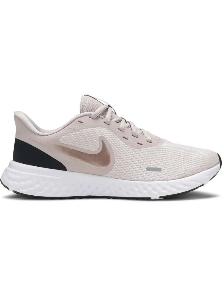 Кроссовки Nike Wmns Revolution 5 'Barely Rose' — изображение 1 из 8, розовый