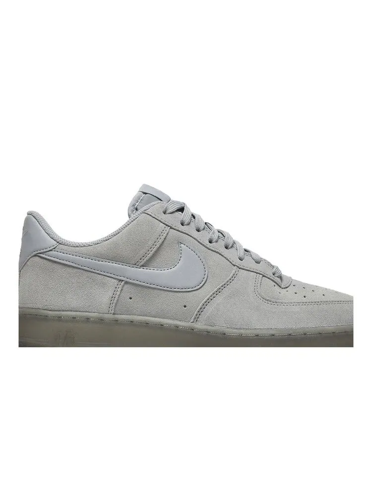 Кроссовки Nike Air Force 1 '07 Low 'Wolf Grey' — изображение 3 из 9, серый