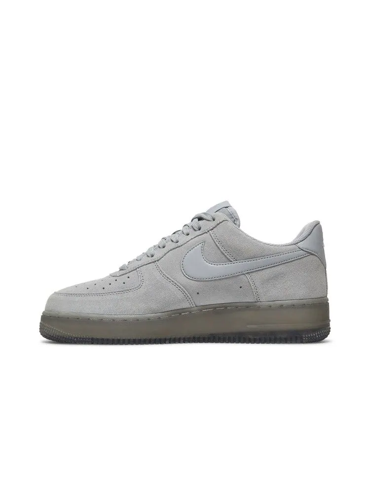 Кроссовки Nike Air Force 1 '07 Low 'Wolf Grey' — изображение 4 из 9, серый