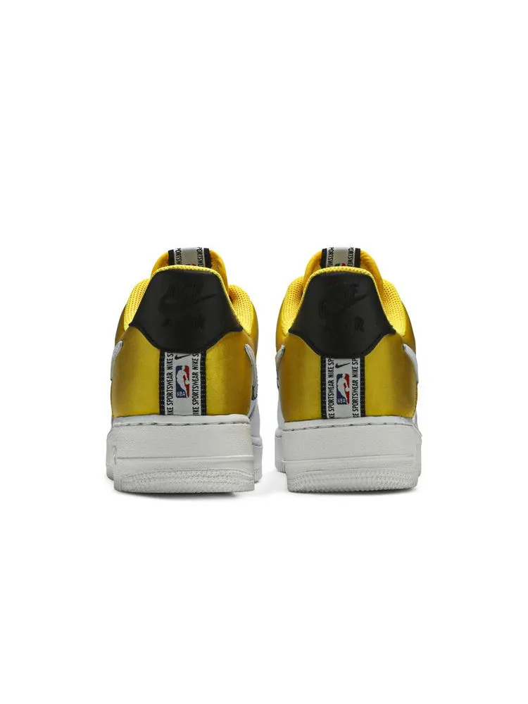 Кроссовки Nike Air Force 1 '07 LV8 'Amarillo' — изображение 7 из 9, черный/белый/белый