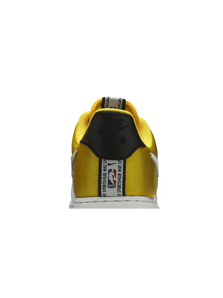 Кроссовки Nike Air Force 1 '07 LV8 'Amarillo' — изображение 8 из 9, черный/белый/белый