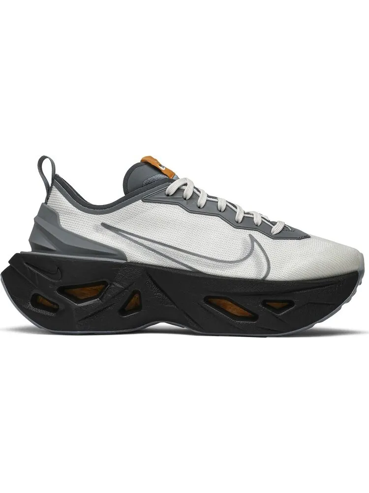 Кроссовки Nike Wmns ZoomX Vista Grind 'Pale Ivory' — изображение 1 из 8, белый