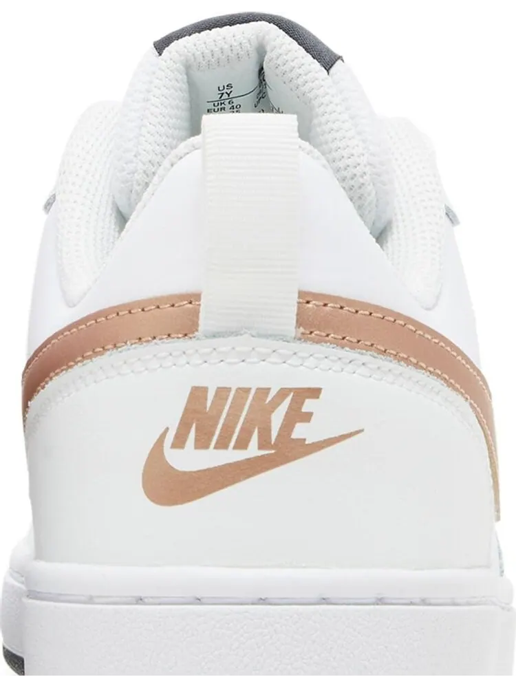 Кроссовки Nike Court Borough Low 2 GS 'White Metallic Red Bronze' — изображение 7 из 8, белый