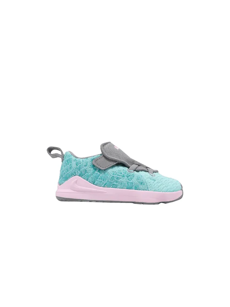 Кроссовки Nike LeBron 17 TD 'South Beach' — изображение 1 из 1, светлый голубой/серый