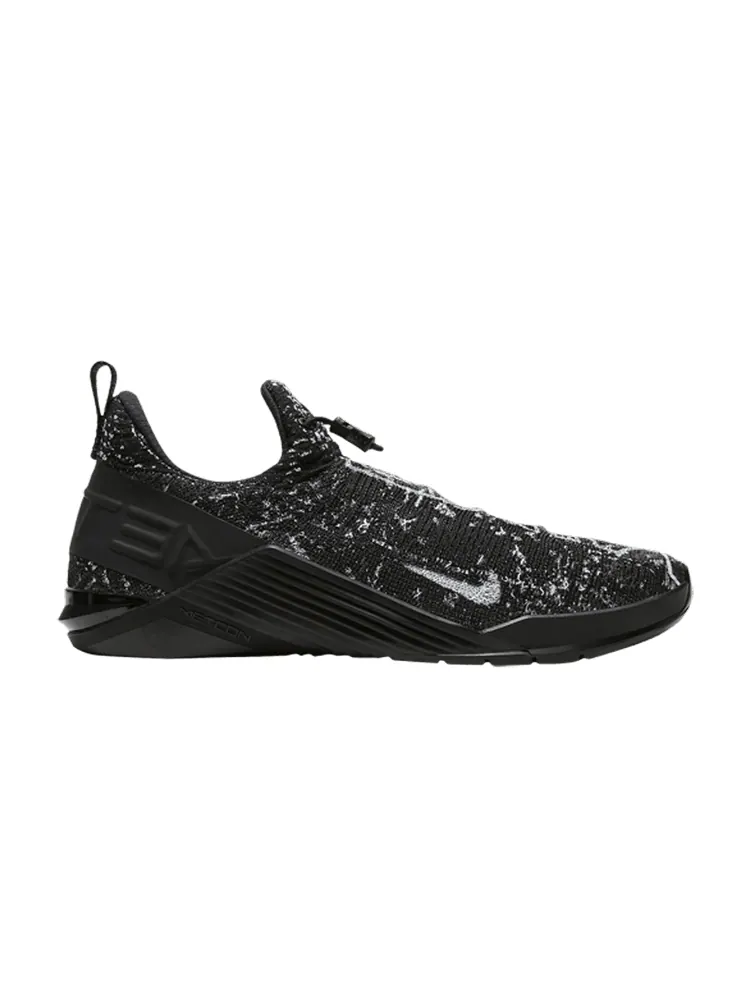 Кроссовки Wmns React Metcon 'Black White' — изображение 1 из 1, белый