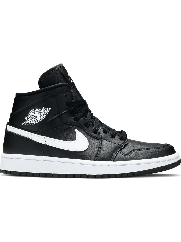 Кроссовки Wmns Air Jordan 1 Mid Black White — изображение 1 из 8, черный