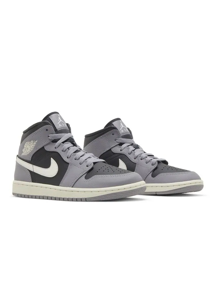 Кроссовки Air Jordan Wmns Air Jordan 1 Mid 'Cement Grey' — изображение 9 из 9, серый
