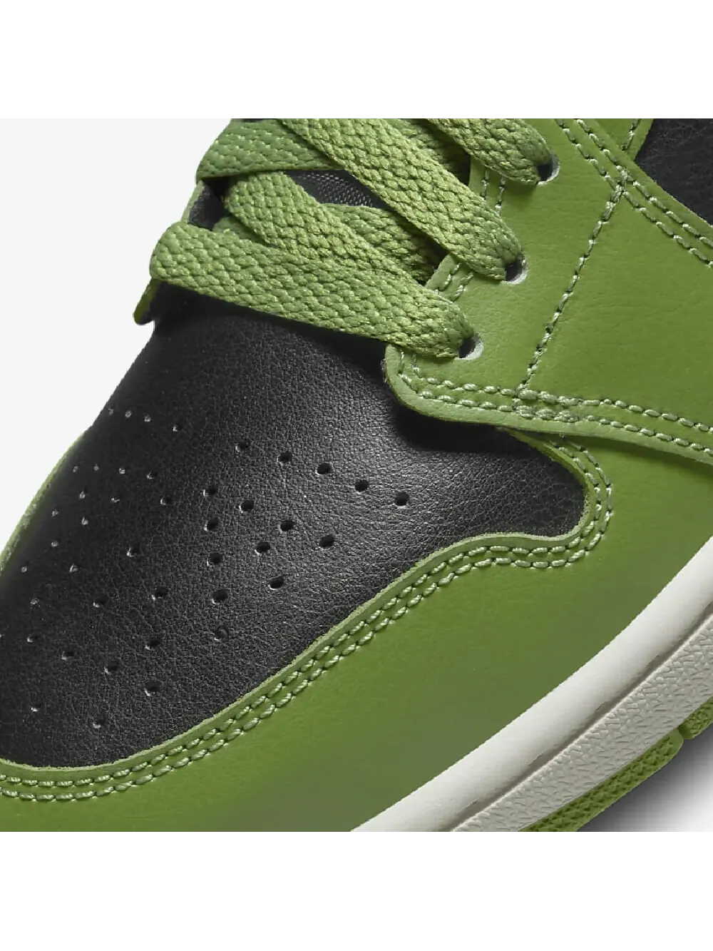 Кроссовки Nike Air Jordan 1 Mid — изображение 7 из 7, зеленый/черный/бежевый