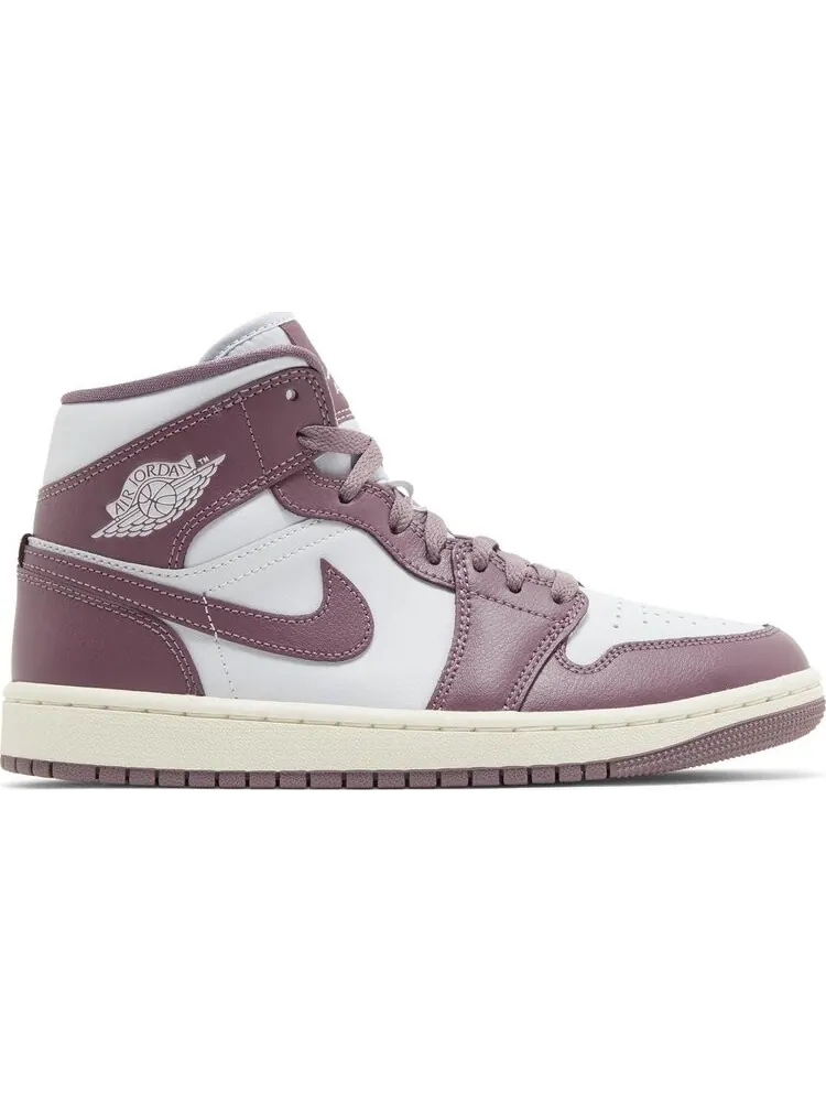 Кроссовки Wmns Air Jordan 1 Mid 'Sky J Mauve' — изображение 1 из 4, фиолетовый