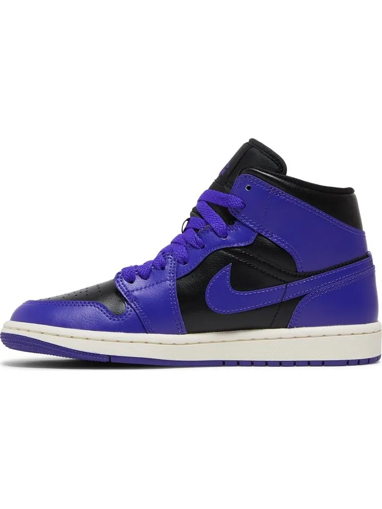 Кроссовки Wmns Air Jordan 1 Mid Dark Concord — изображение 3 из 8, фиолетовый