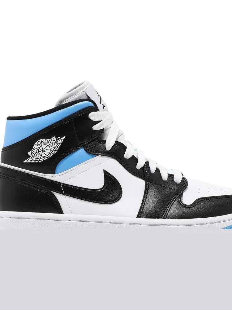 Кроссовки Wmns Air Jordan 1 Mid University Blue — изображение 2 из 8, синий