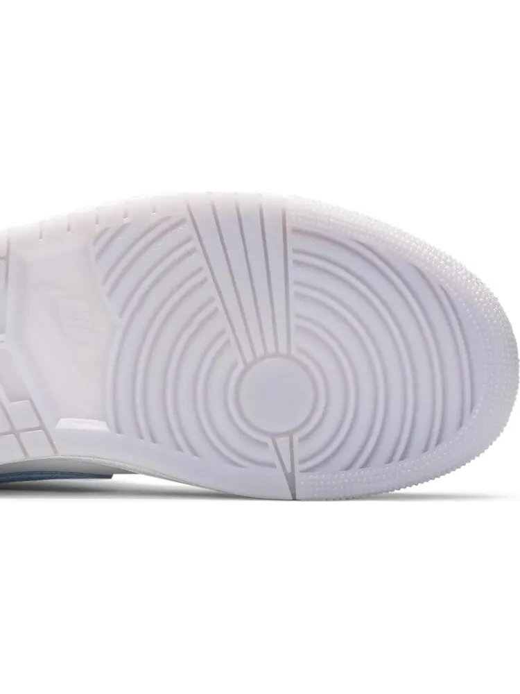 Кроссовки Wmns Air Jordan 1 Mid Wolf Grey Aluminum — изображение 5 из 8, серый