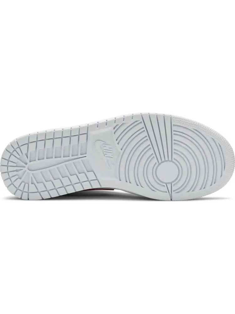 Кроссовки Wmns Air Jordan 1 Mid White University Red — изображение 4 из 8, белый