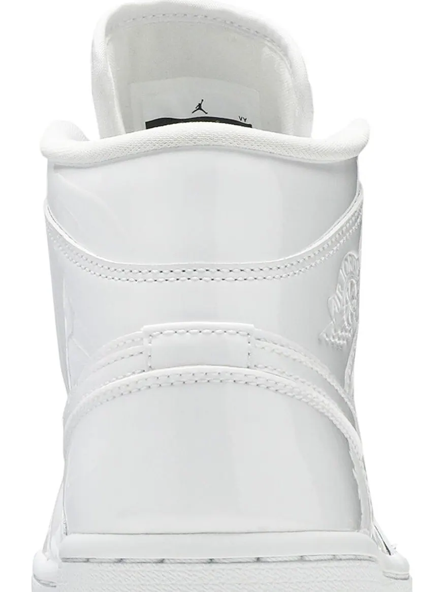 Кроссовки Wmns Air Jordan 1 Mid Patent Triple White — изображение 7 из 8, белый
