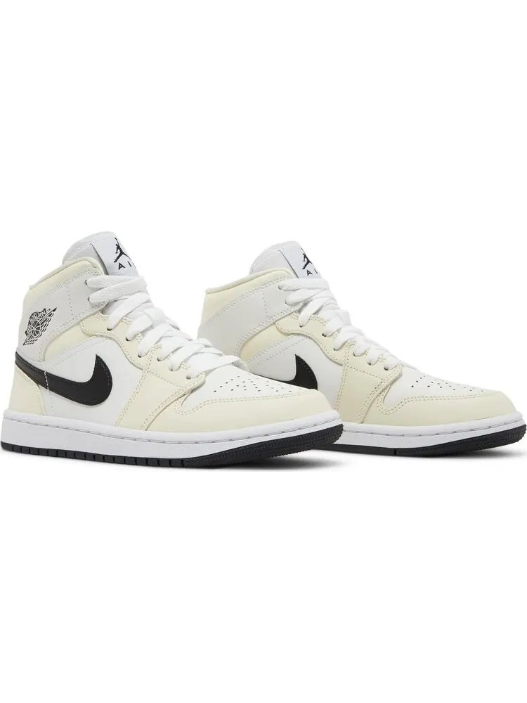 Кроссовки Wmns Air Jordan 1 Mid Coconut Milk — изображение 8 из 8, белый