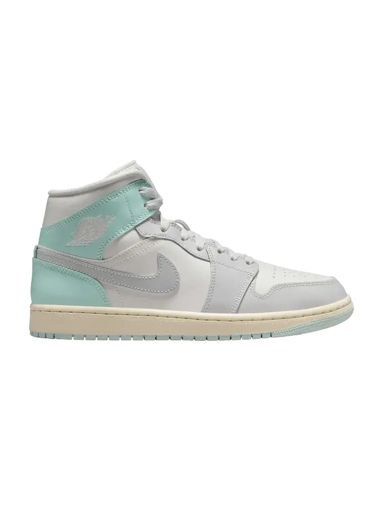 Кроссовки Air Jordan Wmns Air Jordan 1 Mid 'Icy Igloo' — изображение 1 из 1, серый