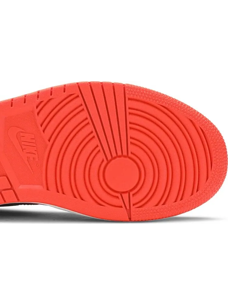 Кроссовки Wmns Air Jordan 1 Mid Hot Punch — изображение 5 из 8, красный