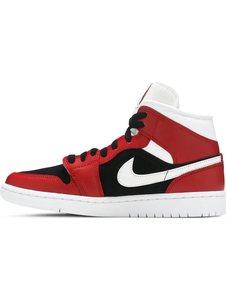 Кроссовки Wmns Air Jordan 1 Mid Gym Red Black — изображение 3 из 8, красный