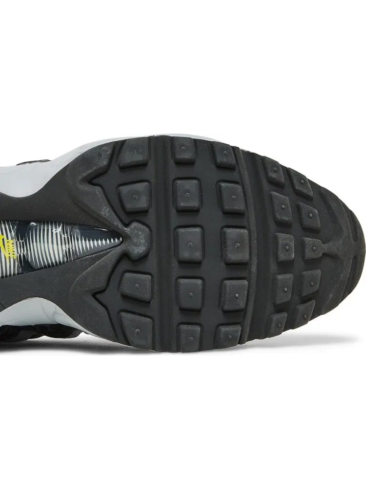 Кроссовки Nike Air Max 95 SE Reflective 'Amarillo' — изображение 5 из 8, желтый
