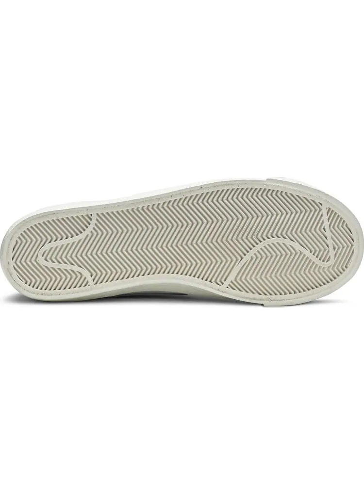 Кроссовки Nike Blazer Mid 77 'Light Bone' — изображение 4 из 8, белый