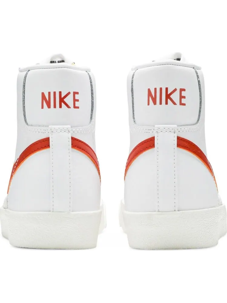 Кроссовки Nike Blazer Mid '77 Vintage 'White Mantra Orange' — изображение 6 из 8, белый