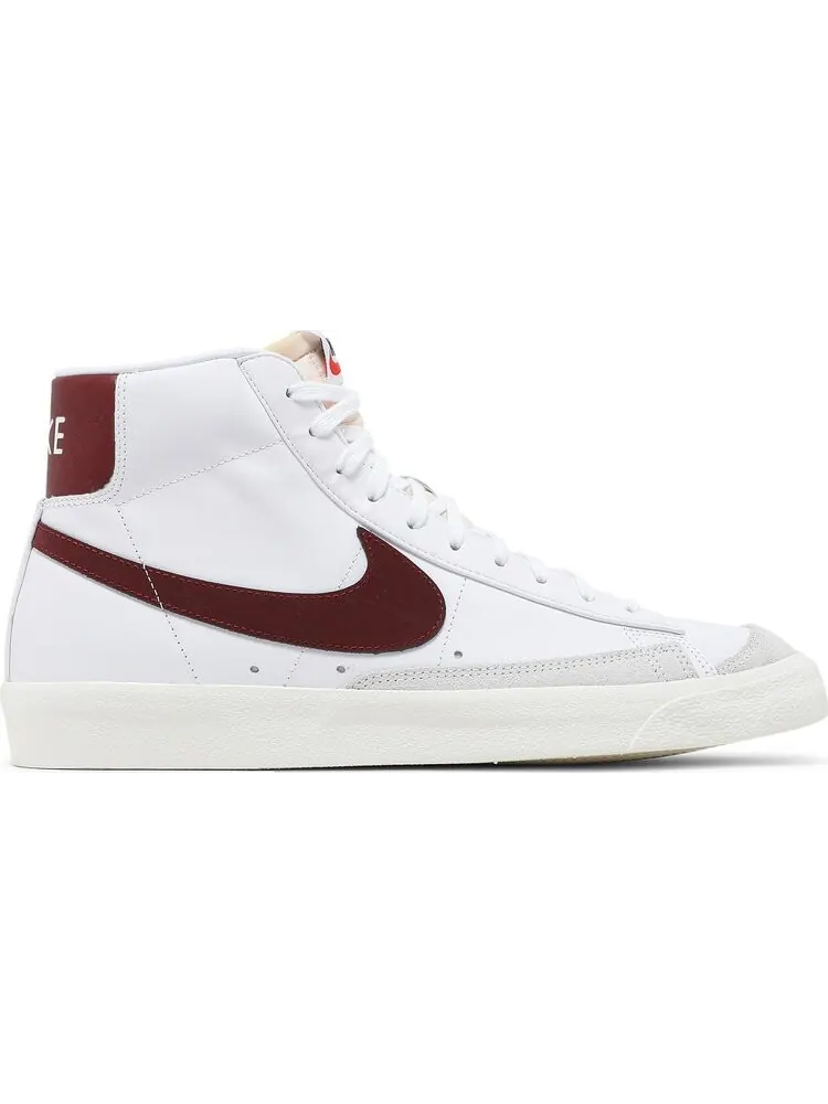 Кроссовки Nike Blazer Mid '77 Vintage 'White Team Red' — изображение 1 из 8, белый