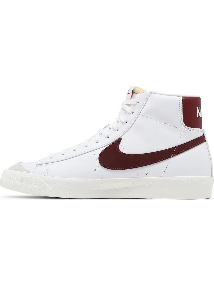 Кроссовки Nike Blazer Mid '77 Vintage 'White Team Red' — изображение 3 из 8, белый