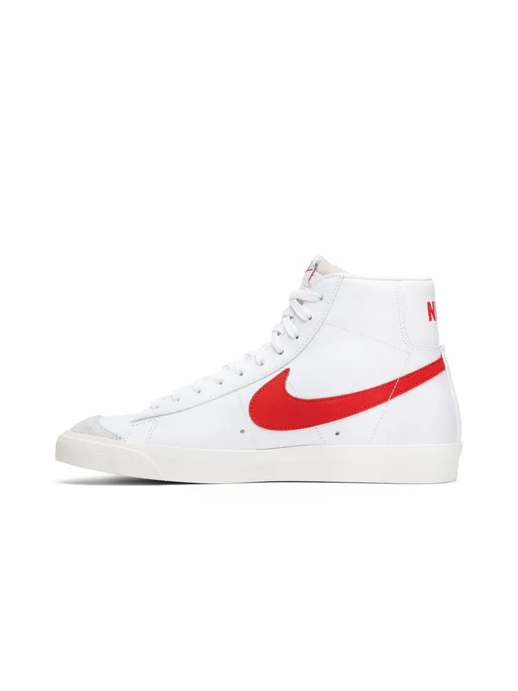 Кроссовки Nike Blazer Mid '77 Vintage 'Habanero Red' — изображение 3 из 4, красный