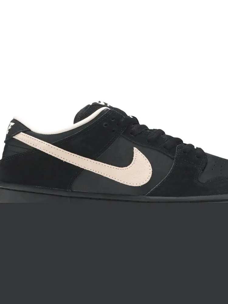 Кроссовки Nike Dunk Low SB 'Black Coral' — изображение 2 из 8, розовый