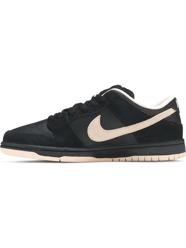 Кроссовки Nike Dunk Low SB 'Black Coral' — изображение 3 из 8, розовый