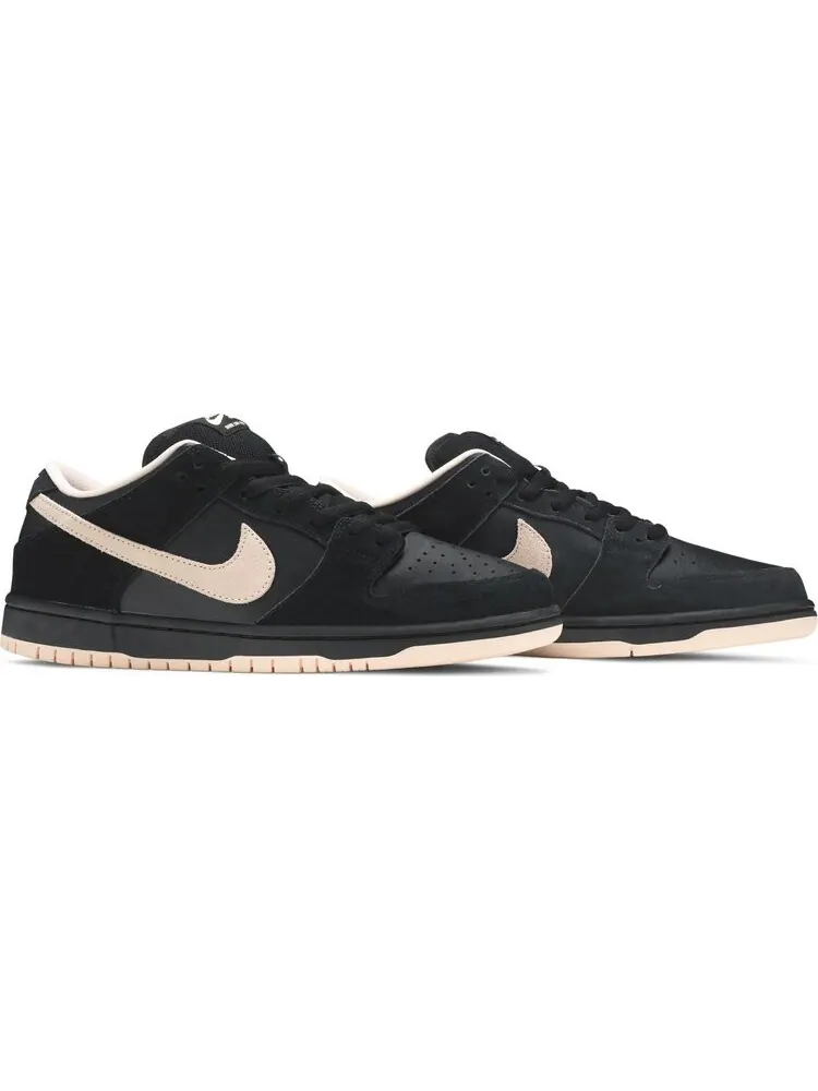 Кроссовки Nike Dunk Low SB 'Black Coral' — изображение 8 из 8, розовый