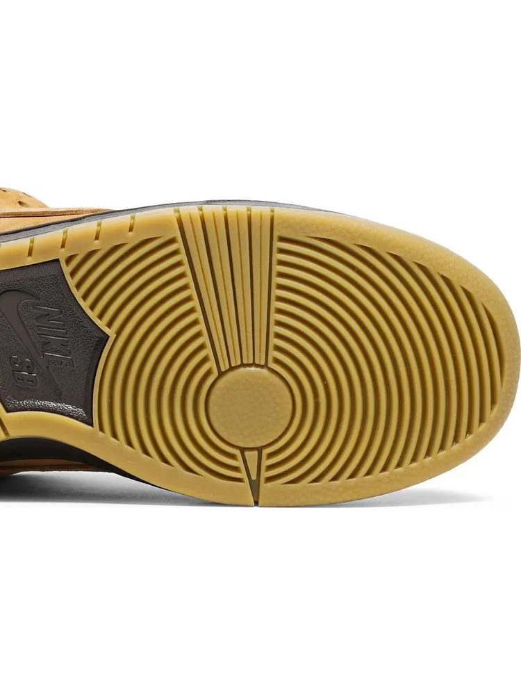 Кроссовки Nike Dunk Low Pro SB 'Wheat Mocha' — изображение 5 из 8, загар