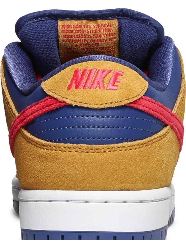 Кроссовки Nike Dunk Low SB 'Reverse Papa Bear' — изображение 7 из 10, загар