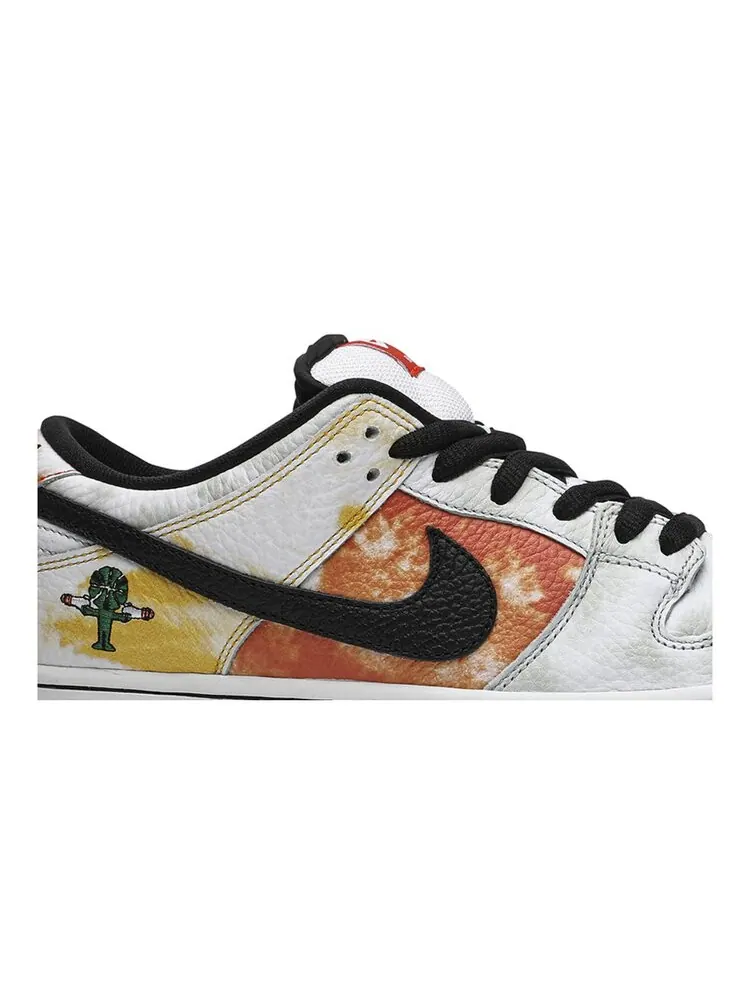 Кроссовки Nike Dunk Low SB — изображение 2 из 4, белый