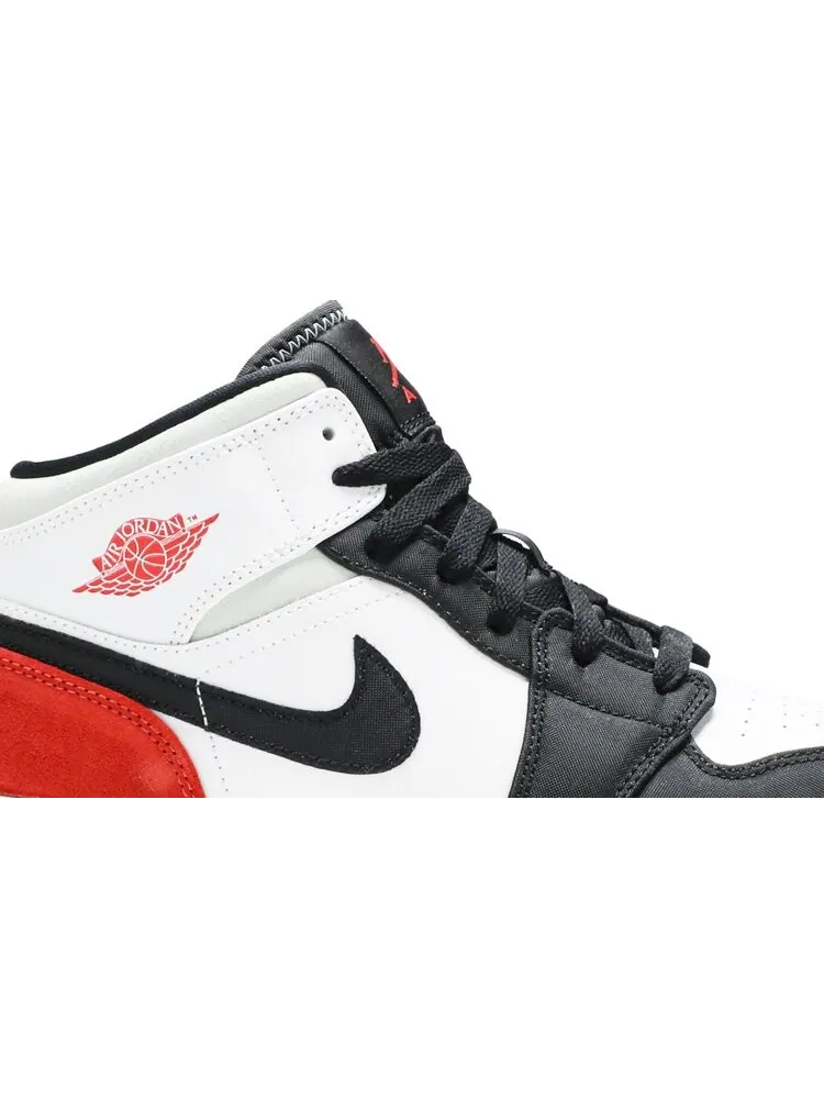 Кроссовки Air Jordan 1 Mid GS Red Mint — изображение 2 из 8, бирюзовый