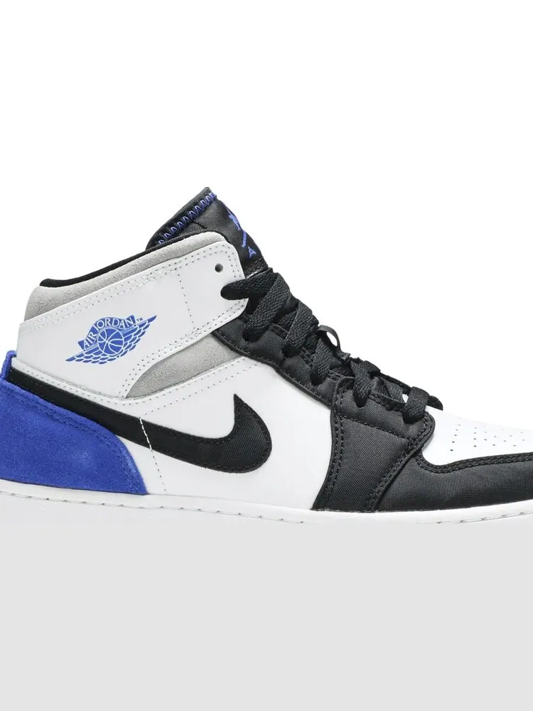 Кроссовки Air Jordan 1 Mid SE GS Royal Black Toe — изображение 2 из 8, синий