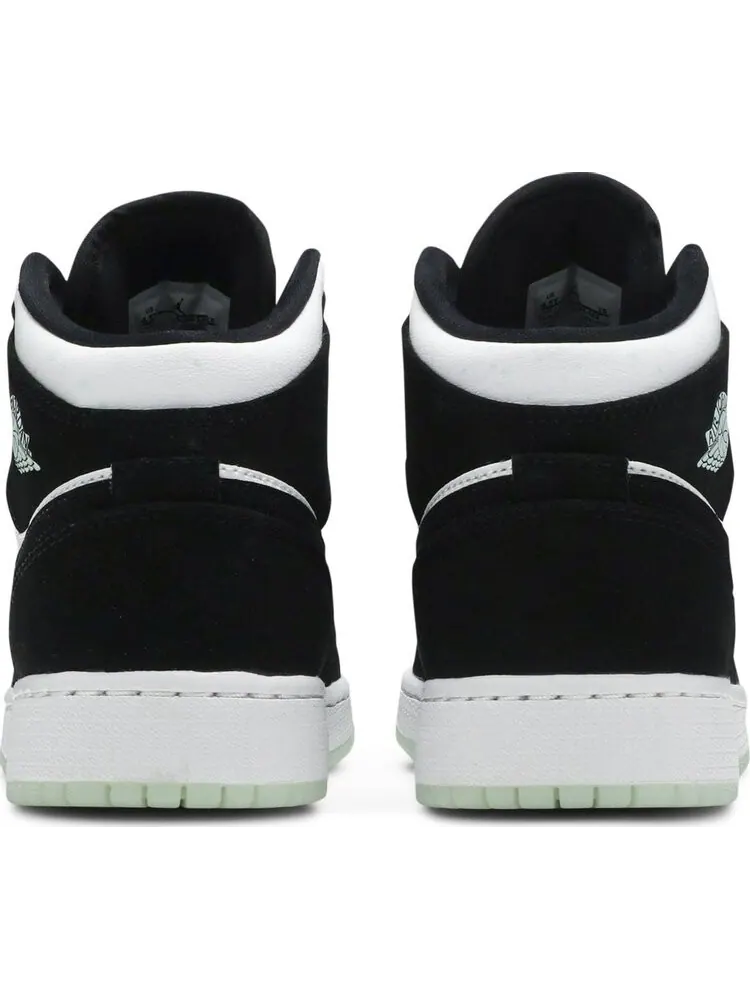 Кроссовки Air Jordan 1 Mid SE GS Glow in the Dark Panda — изображение 6 из 8, белый