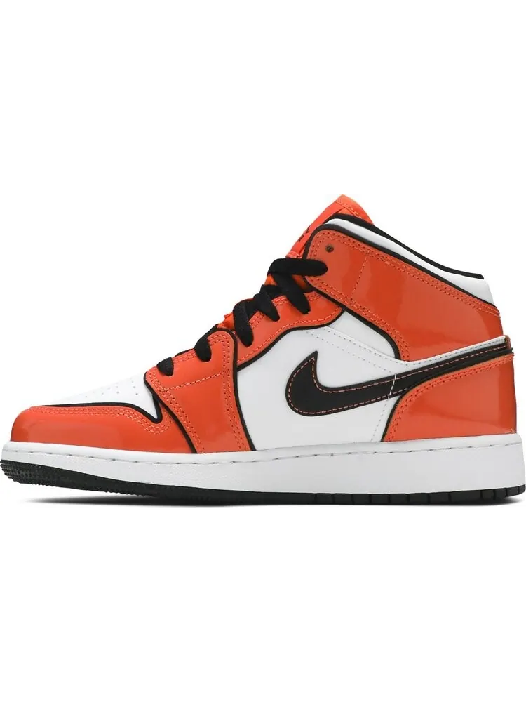 Кроссовки Air Jordan 1 Mid SE GS Turf Orange — изображение 3 из 8, оранжевый