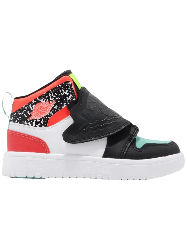 Кроссовки Air Jordan Sky Jordan 1 PS 'Composition Notebook - Laser Crimson' — изображение 1 из 1, мульти