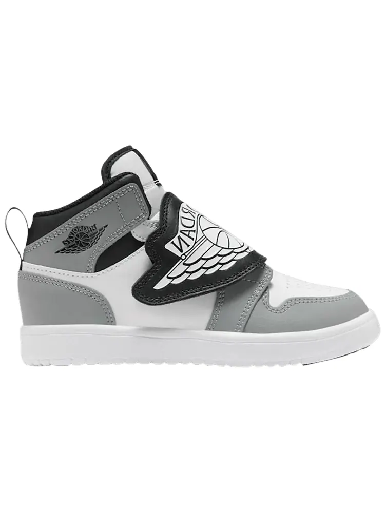 Кроссовки Air Jordan Sky Jordan 1 PS — изображение 1 из 1, белый