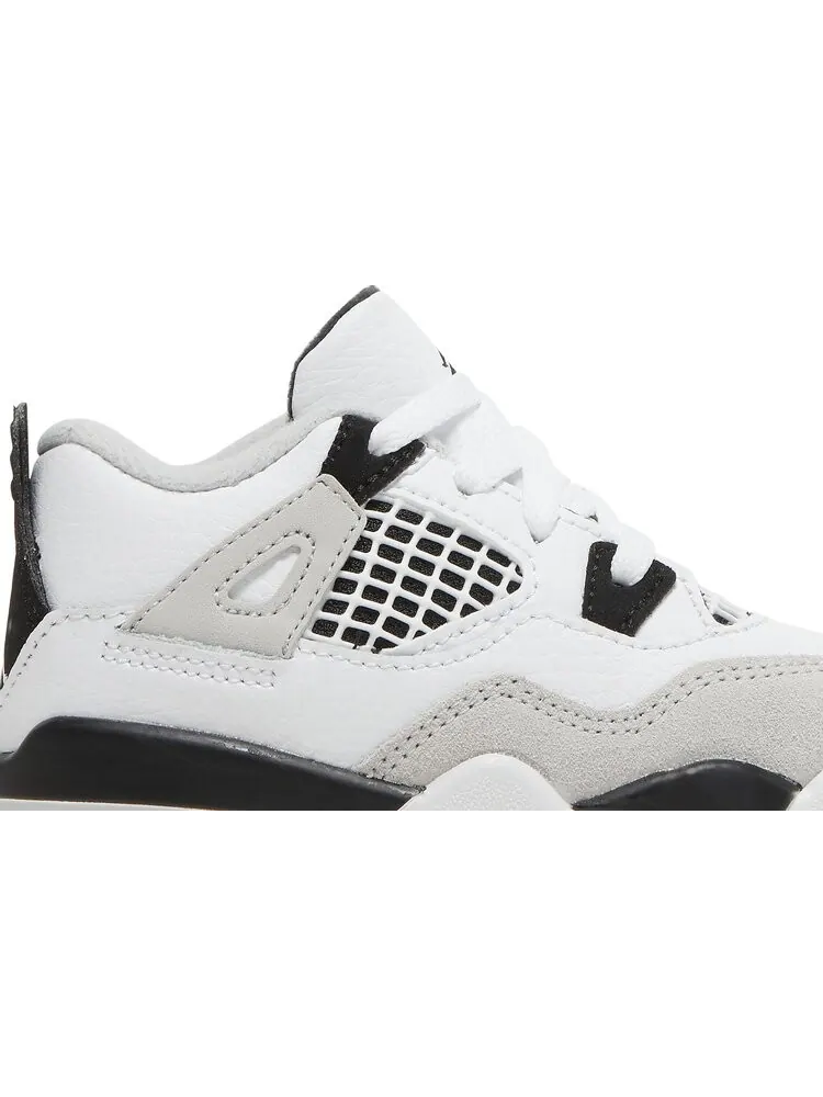 Кроссовки Air Jordan 4 Retro TD Military Black — изображение 2 из 8, белый