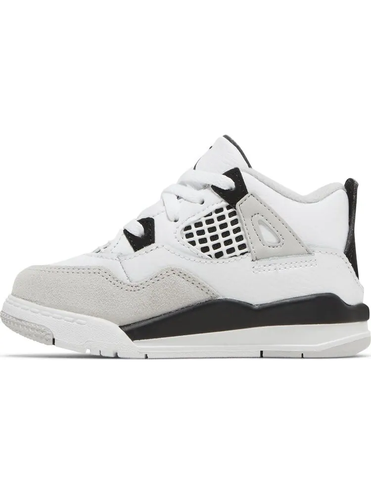 Кроссовки Air Jordan 4 Retro TD Military Black — изображение 3 из 8, белый