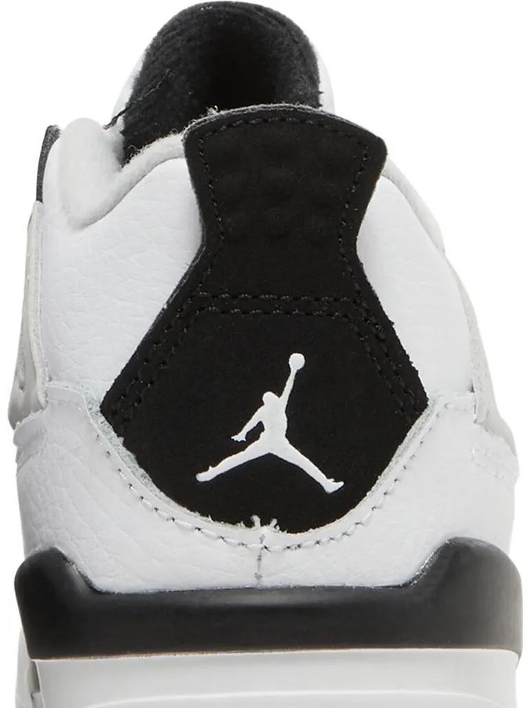 Кроссовки Air Jordan 4 Retro TD Military Black — изображение 7 из 8, белый